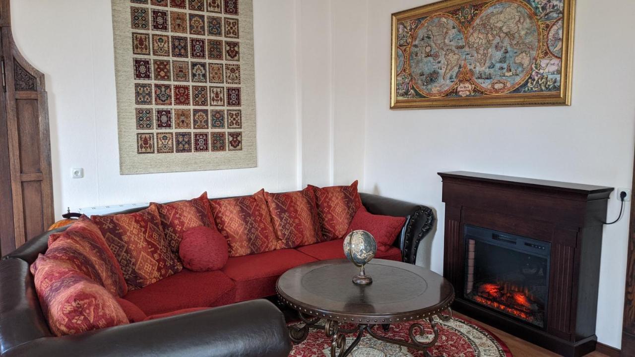 Weissevilla Friedrichsbrunn Empire Apartment *